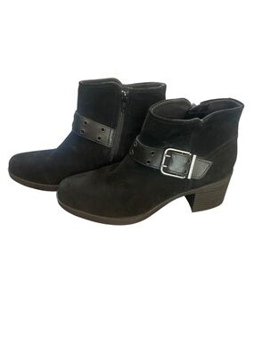 Clarks Hollis Star Buckled Ankle Booties Boots Black Suede Women’s Size 9